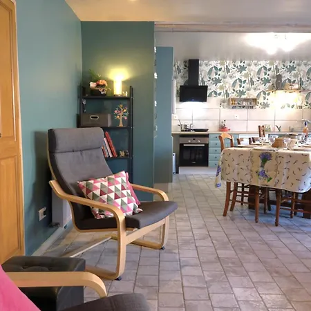 Au Logis Des Chouettes, Proche De Verdun Et Ses Champs De Bataille