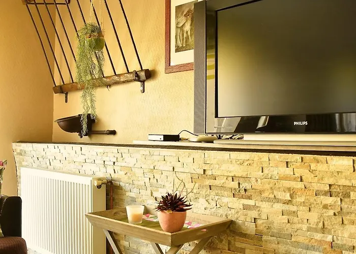 Au Logis Des Chouettes, Proche De Verdun Et Ses Champs De Bataille 펜션