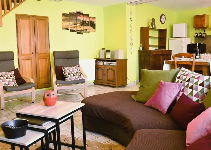 펜션 Au Logis Des Chouettes, Proche De Verdun Et Ses Champs De Bataille