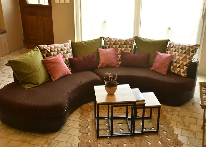 Au Logis Des Chouettes, Proche De Verdun Et Ses Champs De Bataille *